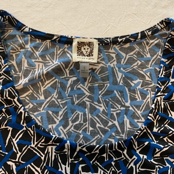 Anne Klein cute cold shoulder scoop neck top size Small - Picture 2 of 7